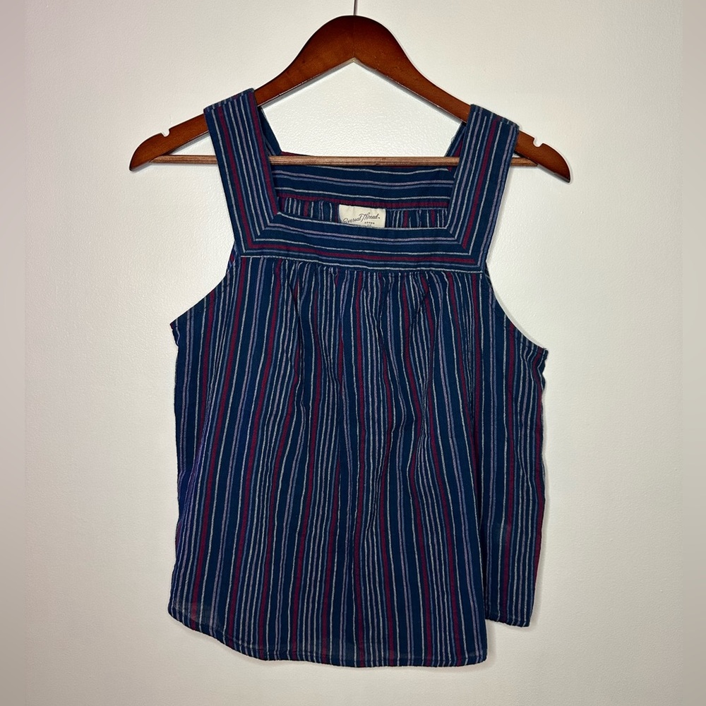 Universal thread tank top striped